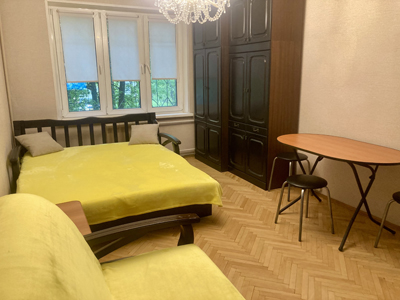 Квартира на час Яна Райниса